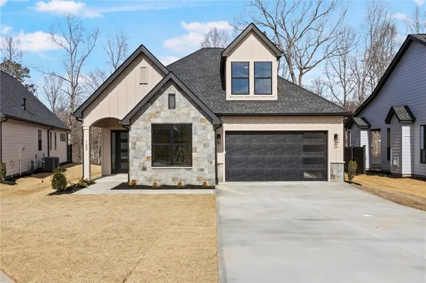 $648,900 | 122 Rolling Wood Drive, Clemson, SC 29631