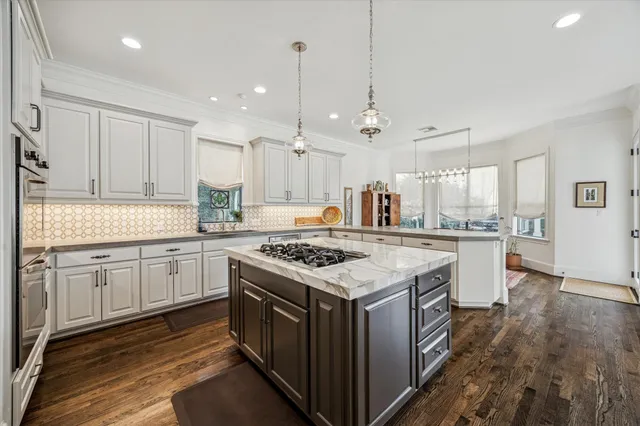 $1,549,000 | 807 North 2nd Street, Bellaire, TX 77401