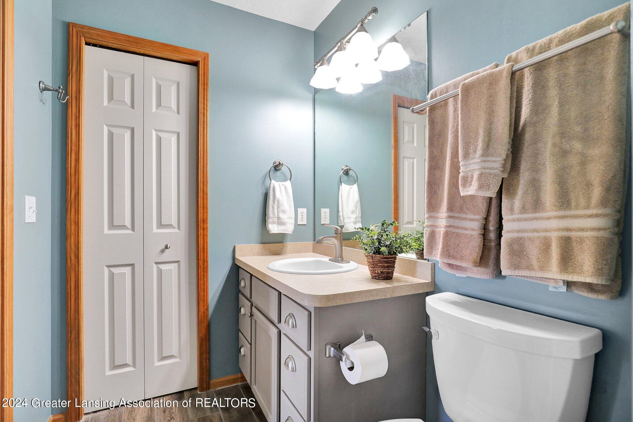 3458 Ramsgate Drive Lansing, MI 48906 - Photo 24 of 33 36-web-or-mls-Open Ended Media-37 2