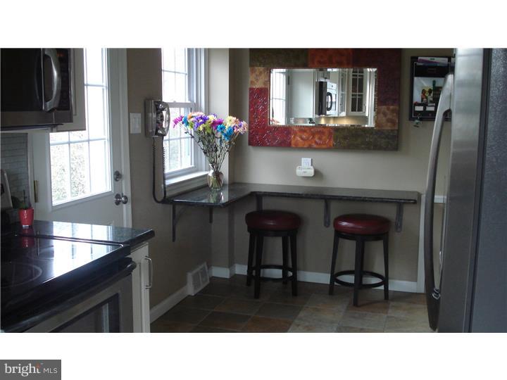 340 Horsham Road Horsham, PA 19002 - Photo 8 of 20 Kitchen