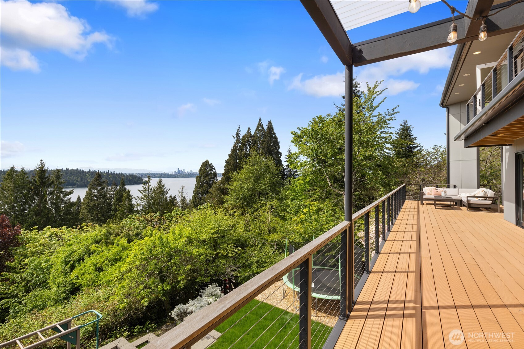 5340 West Mercer Way Mercer Island, WA 98040 - Photo 5 of 36 a view of balcony and yard