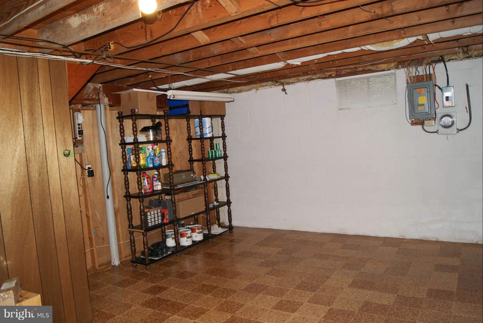 2702 Kings Ridge Road Baltimore, MD 21234 - Photo 16 of 18 Interior (General)