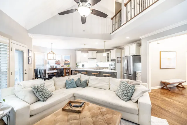 $850,000 | 349 Raintree Drive, Hendersonville, TN 37075