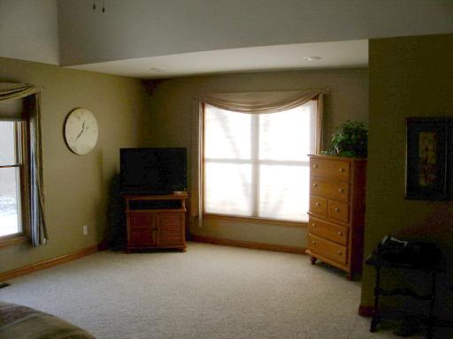 4174 River Ridge Sandwich, IL 60548 - Photo 9 of 16 a living room with furniture and a window