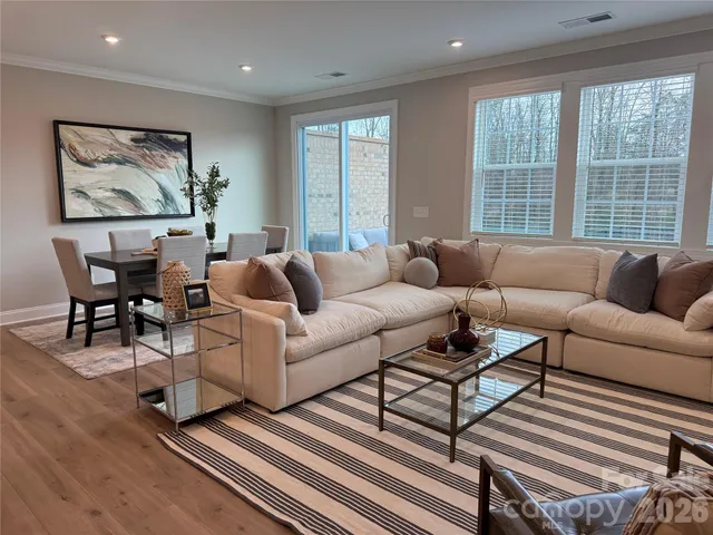 $689,990 | 12046 Lavinia Lane, Charlotte, NC 28277