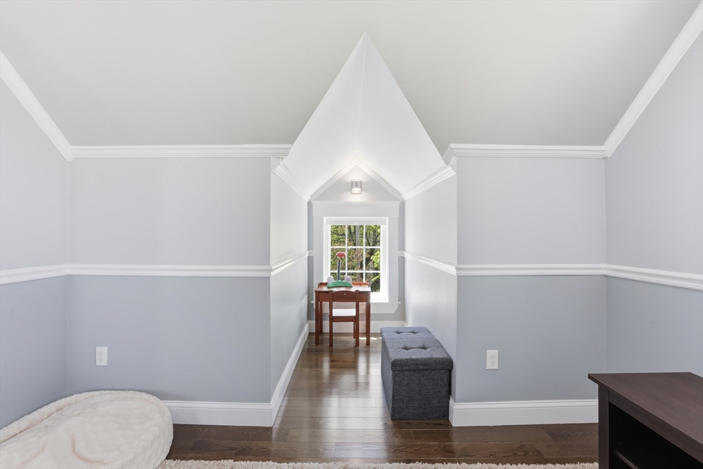 307 Cross Street Winchester, MA 01890 - Photo 23 of 42