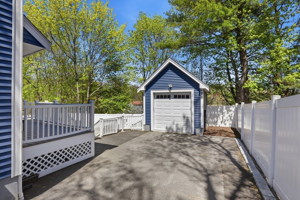 307 Cross Street Winchester, MA 01890 - Photo 38 of 42