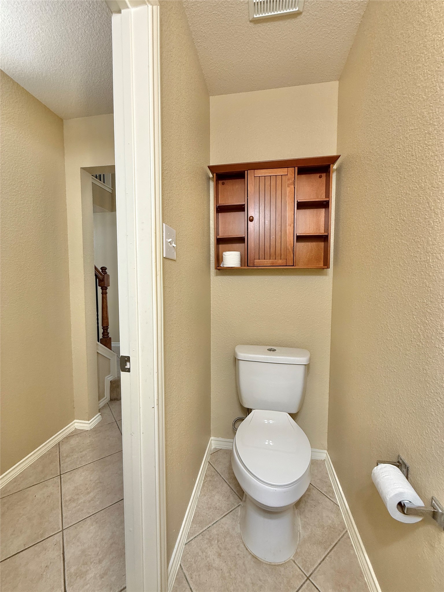 1810 Katlyn Lane Spring, TX 77386 - Photo 20 of 48 Convenient Half Bath downstairs