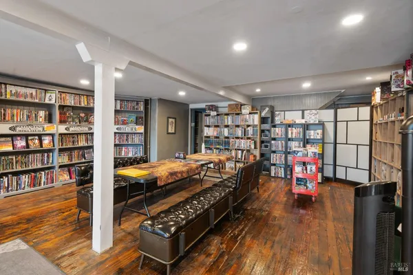 $1,700,000 | 106 West J Street, Benicia, CA 94510