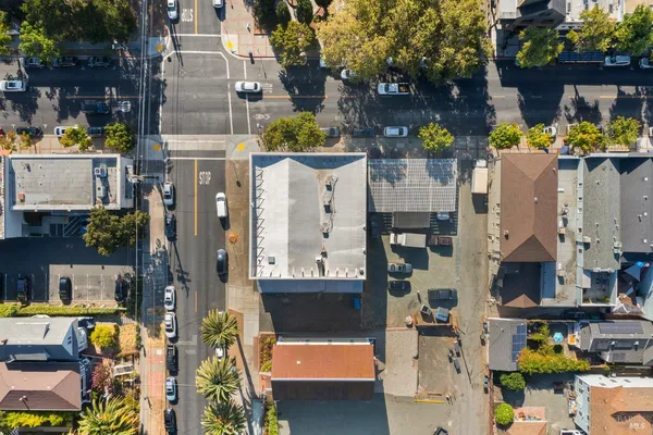 $1,700,000 | 106 West J Street, Benicia, CA 94510