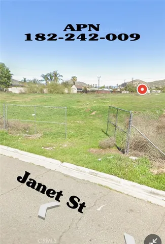 a view of a lake with houses