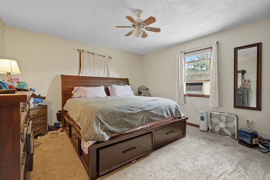 14-16 Gold Street Springfield, MA 01107 - Photo 23 of 33 Gallery Image 23
