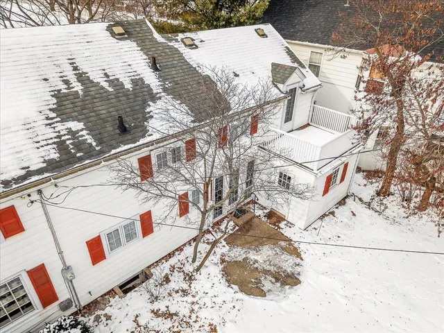 $214,900 | 2433 Oxford Street, Rockford, IL 61103