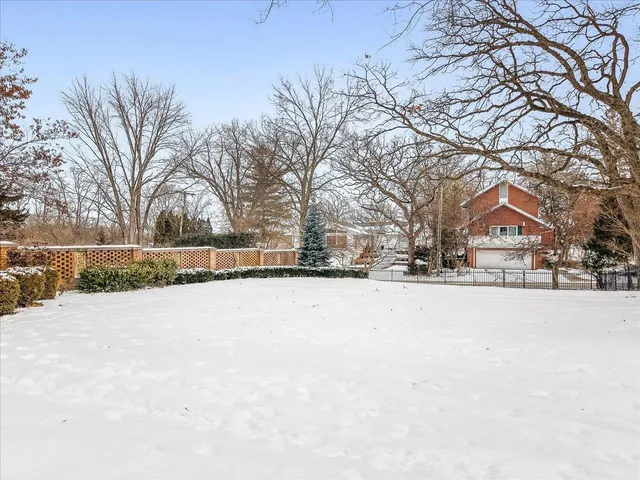 $214,900 | 2433 Oxford Street, Rockford, IL 61103