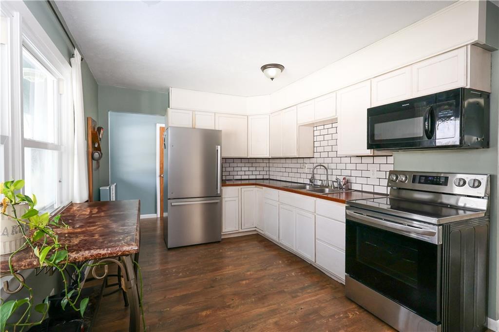 637 Grove City Road Slippery Rock, PA 16057 - Photo 5 of 30 Gallery Image 5