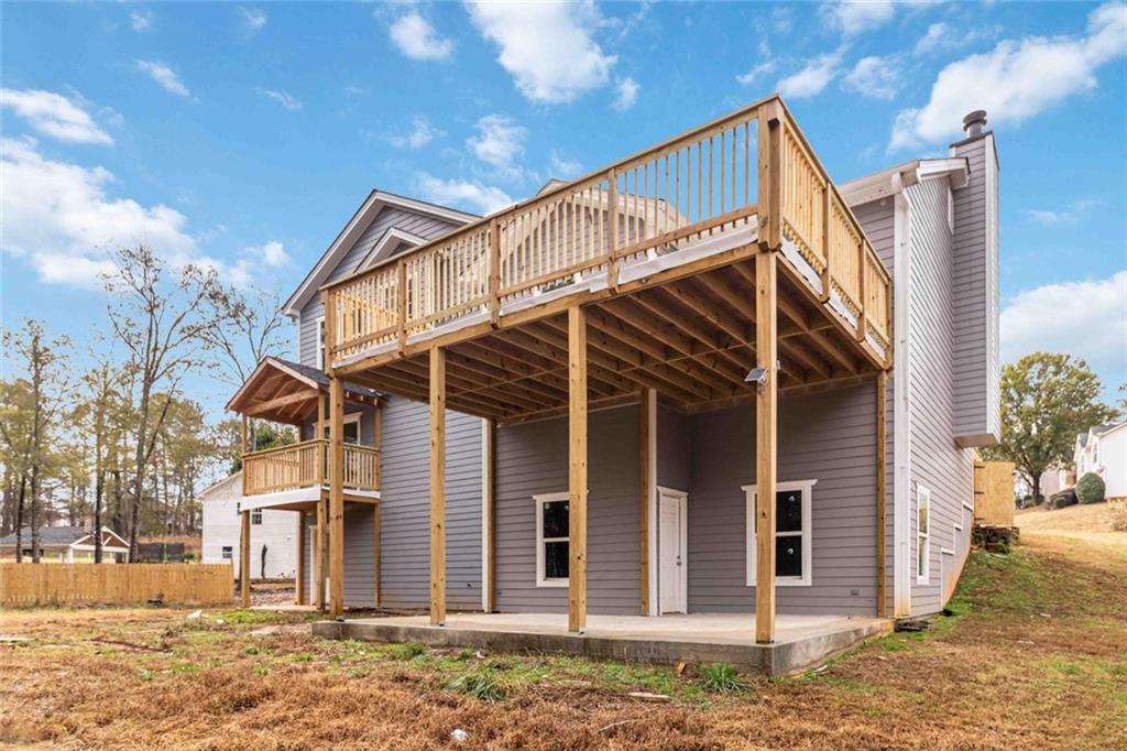 292 Natchez Circle Winder, GA 30680 - Photo 5 of 29 a view of a house with a yard