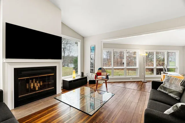 $3,000 | 33 Walden Pond Drive, Nashua, NH 03064