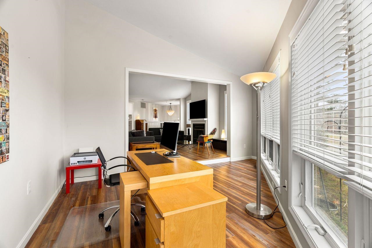 33 Walden Pond Drive Nashua, NH 03064 - Photo 15 of 38