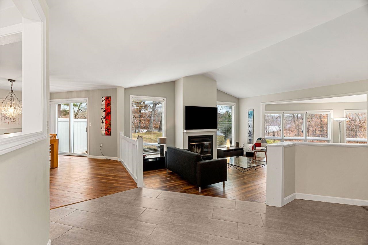 33 Walden Pond Drive Nashua, NH 03064 - Photo 17 of 38