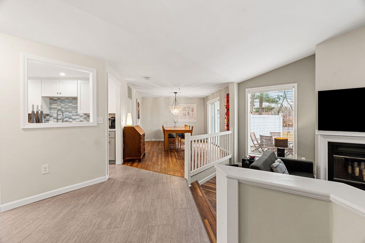 33 Walden Pond Drive Nashua, NH 03064 - Photo 18 of 38