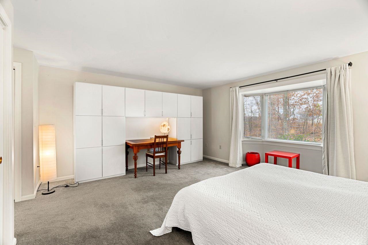 33 Walden Pond Drive Nashua, NH 03064 - Photo 28 of 38