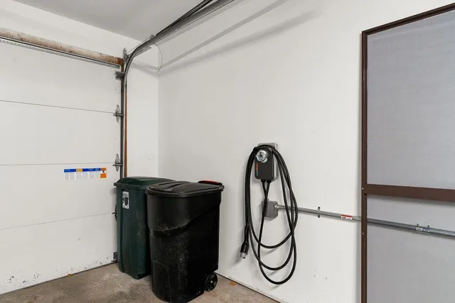 $3,000 | 33 Walden Pond Drive, Nashua, NH 03064