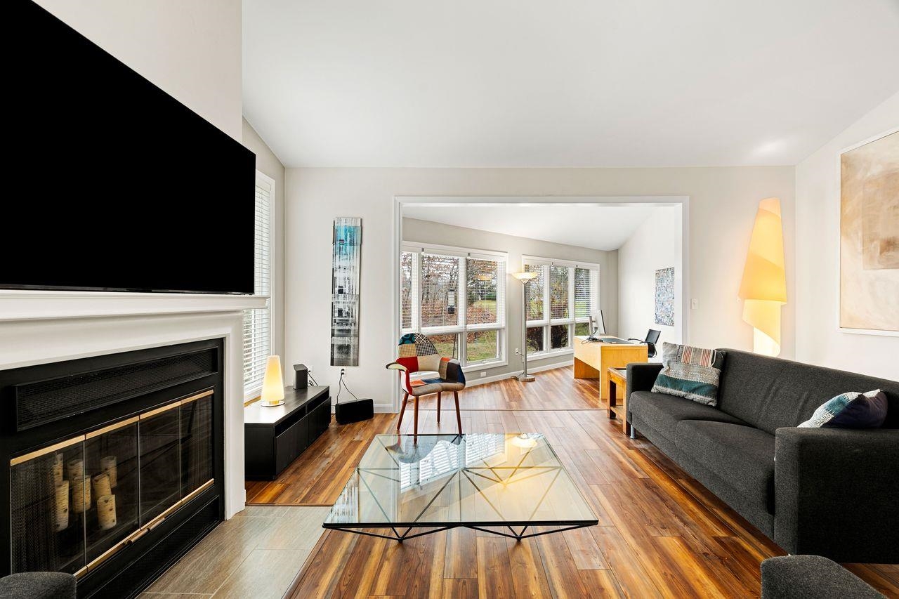 33 Walden Pond Drive Nashua, NH 03064 - Photo 9 of 38