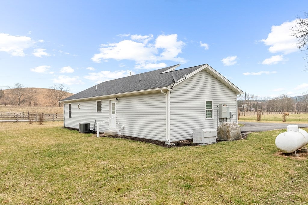 261 Millers Creek Road Max Meadows, VA 24360 - Photo 47 of 75 Gallery Image 47