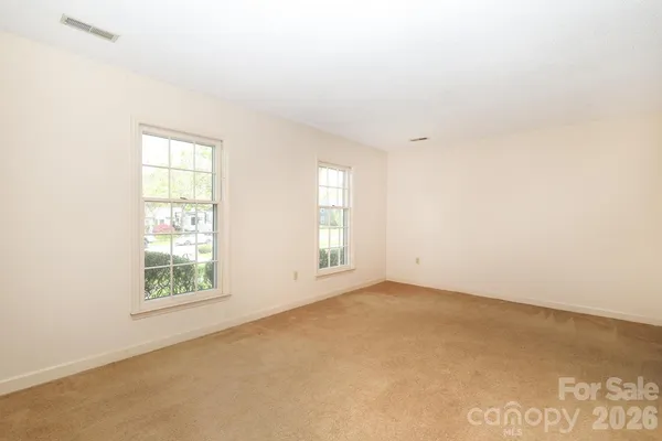 $449,900 | 2000 Lawton Bluff Road, Charlotte, NC 28226