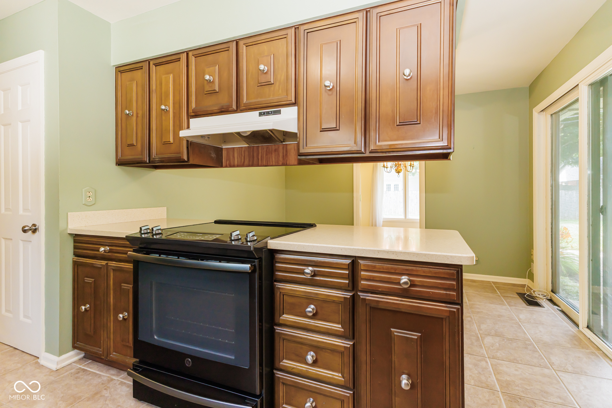 3219 Greenbriar Road Anderson, IN 46011 - Photo 4 of 50
