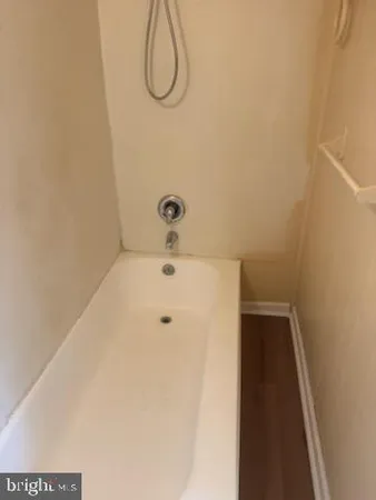 $1,300 | 26 West Union Street, Burlington, NJ 08016