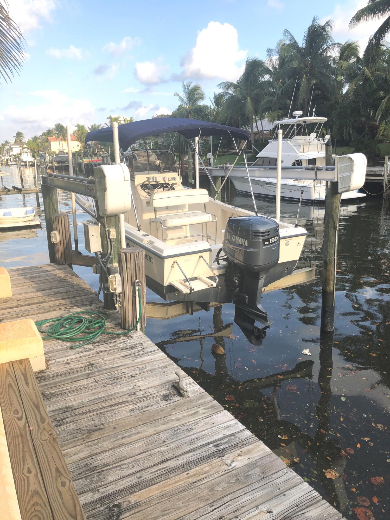 625 Atlantic Road North Palm Beach, FL 33408 - Photo 16 of 28 a outdoor view with a sitting space