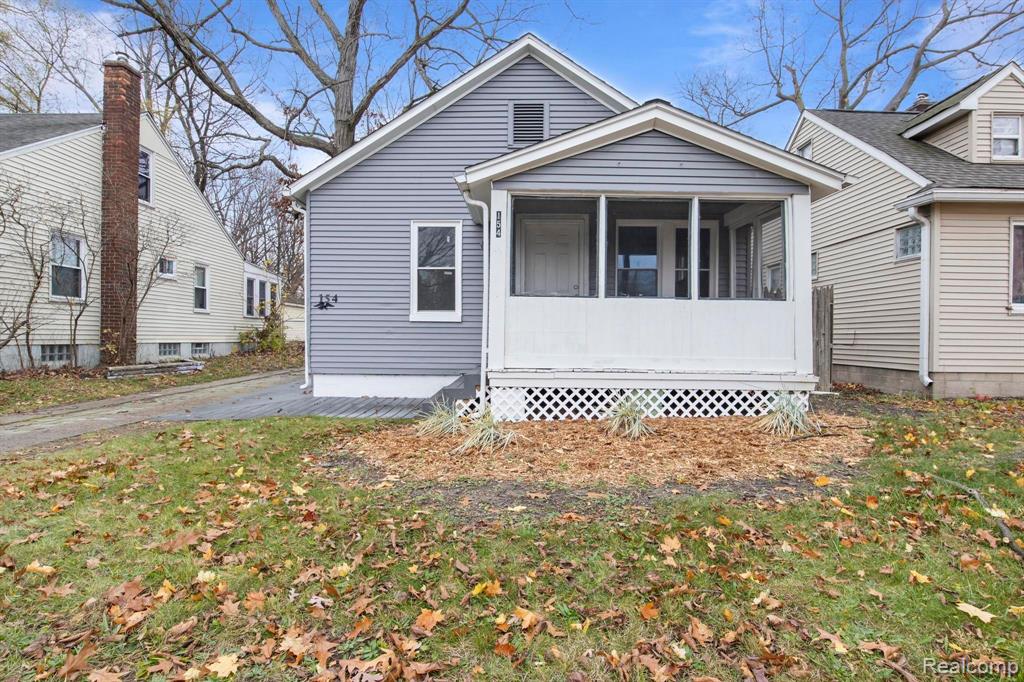 154 Stratford Road Ferndale, MI 48220 - Photo 2 of 29