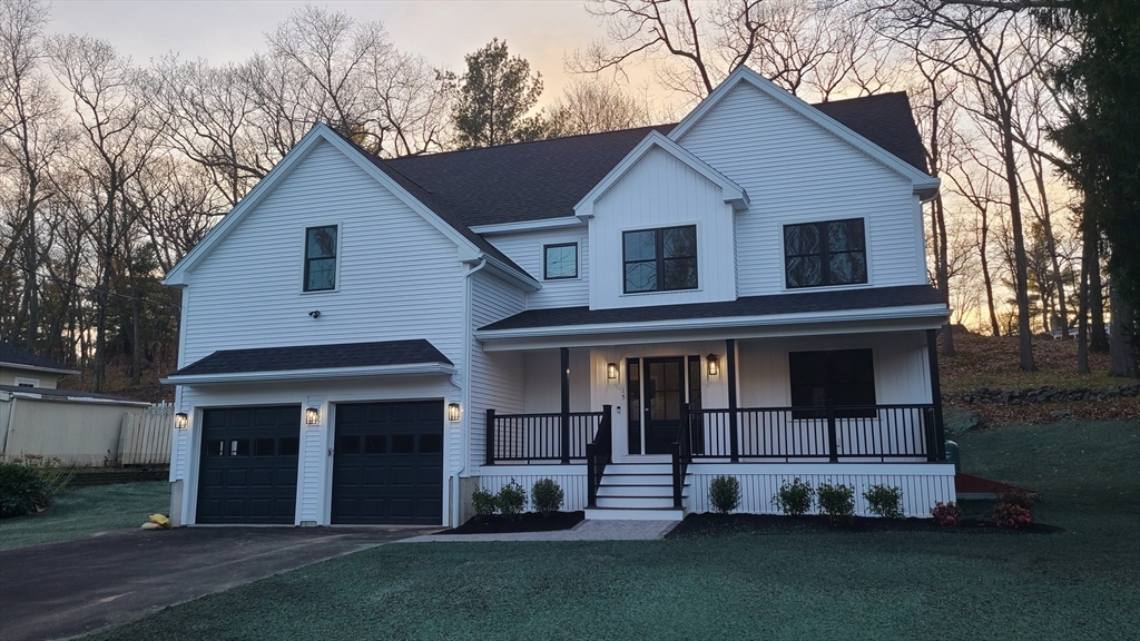 15 Longwood Road Reading, MA 01867 - Photo 1 of 15 Gallery Image 1