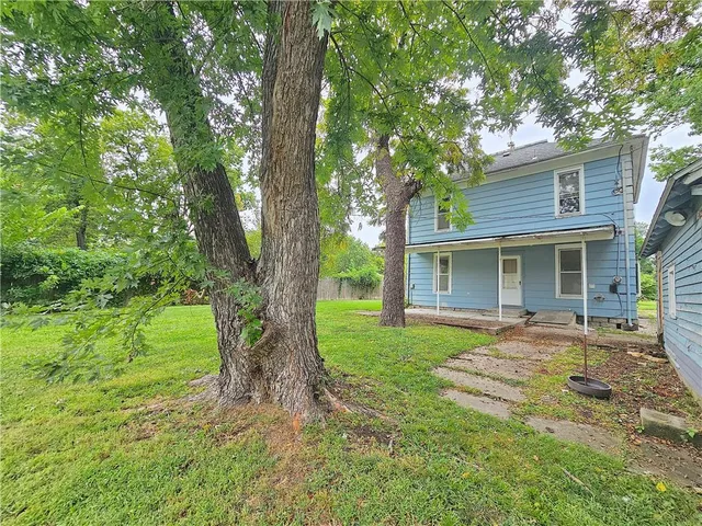 $61,600 | 804 North Washington Avenue, Iola, KS 66749