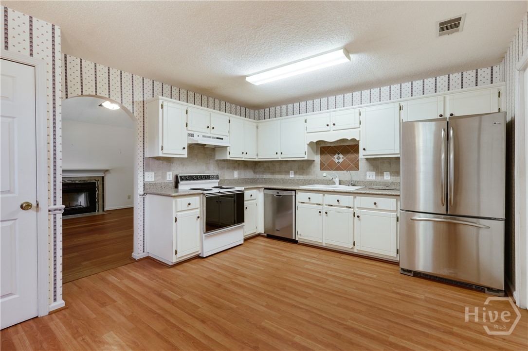 192 Wakefield Trace Athens, GA 30605 - Photo 7 of 30