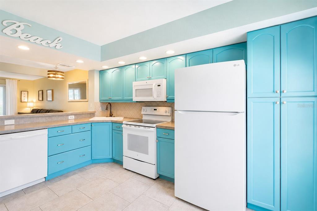 26310 Rampart Boulevard, Unit D504 Punta Gorda, FL 33983 - Photo 8 of 36 Gallery Image 8