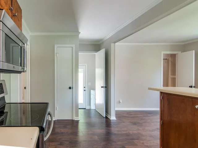 $1,800 | 202 Pleasant Drive, Columbia, TN 38401