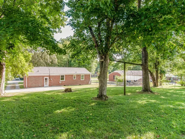 $1,800 | 202 Pleasant Drive, Columbia, TN 38401