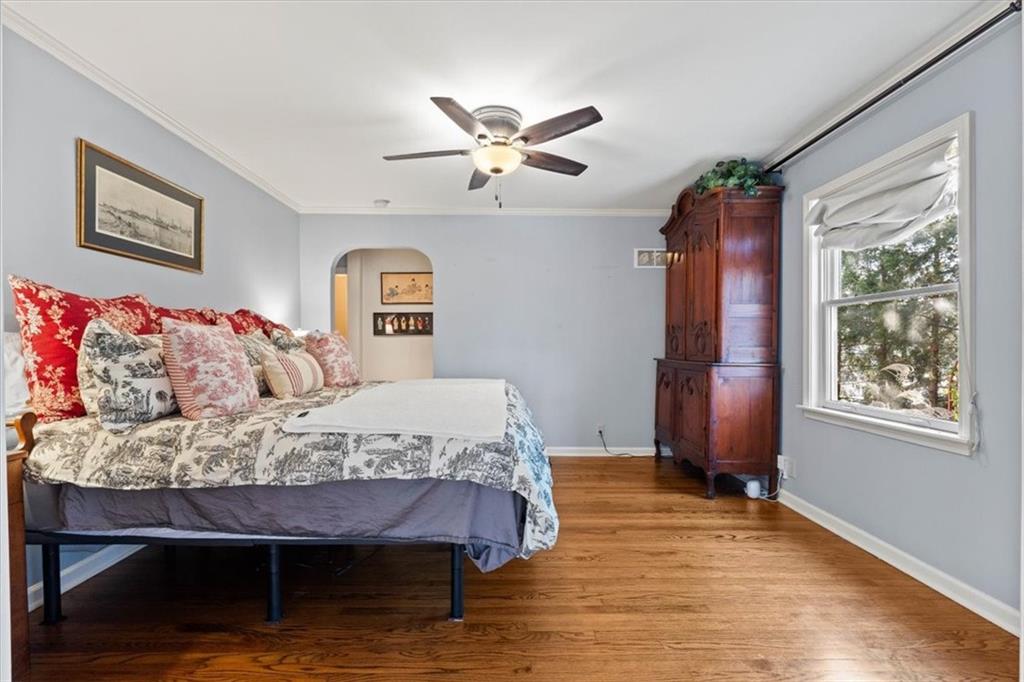 5426 Mission Road Fairway, KS 66205 - Photo 15 of 40