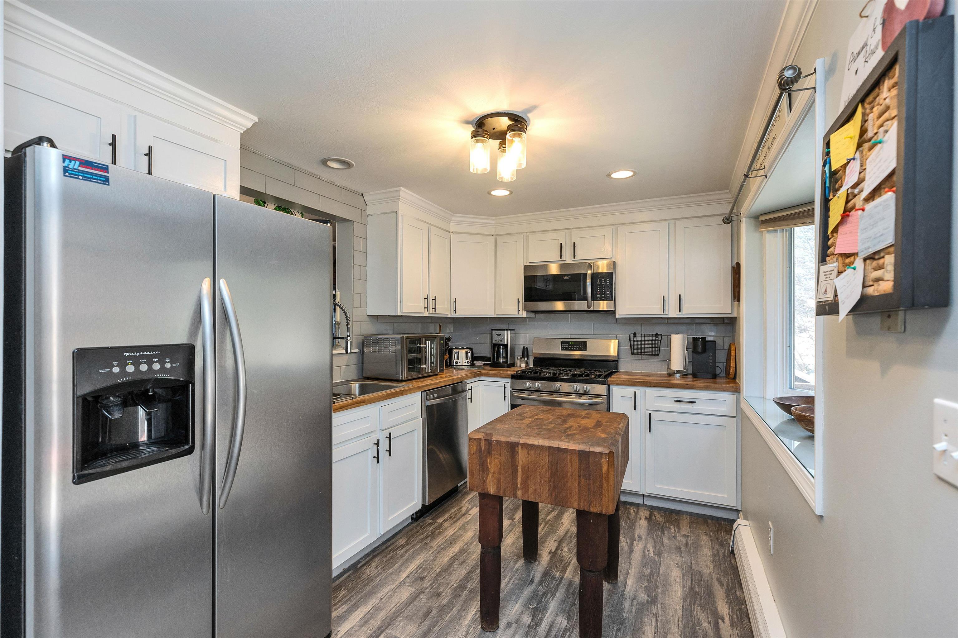 62 Collins Landing Road, Unit 49 Weare, NH 03281 - Photo 5 of 59 Gallery Image 5
