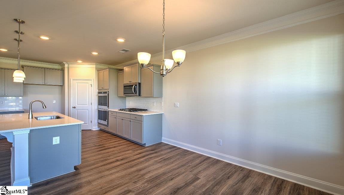 6208 Graymount Trail Boiling Springs, SC 29316 - Photo 7 of 36