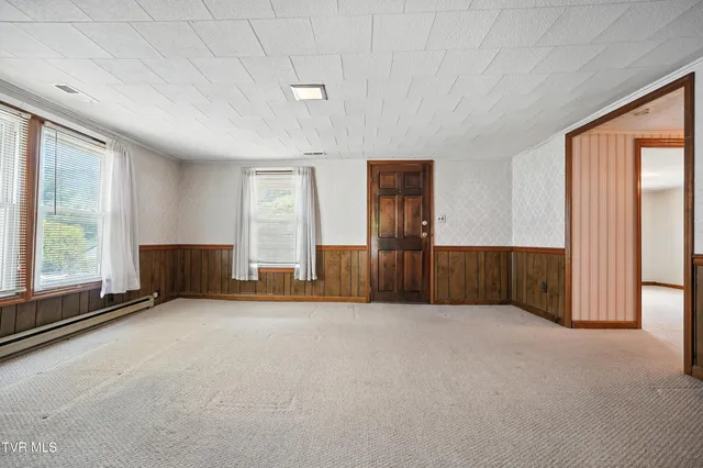 $130,000 | 1050 Spruce Avenue Northwest, Norton, VA 24273