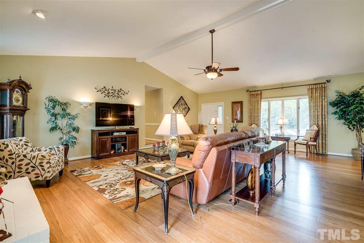 5 Chippers Way Durham, NC 27705 - Photo 5 of 25 Gallery Image 5