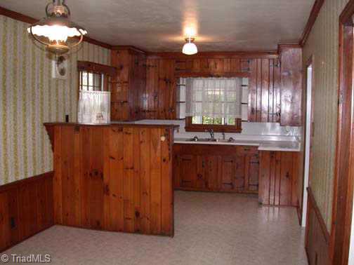 1130 Pinebluff Road Winston-Salem, NC 27103 - Photo 4 of 7 Other.