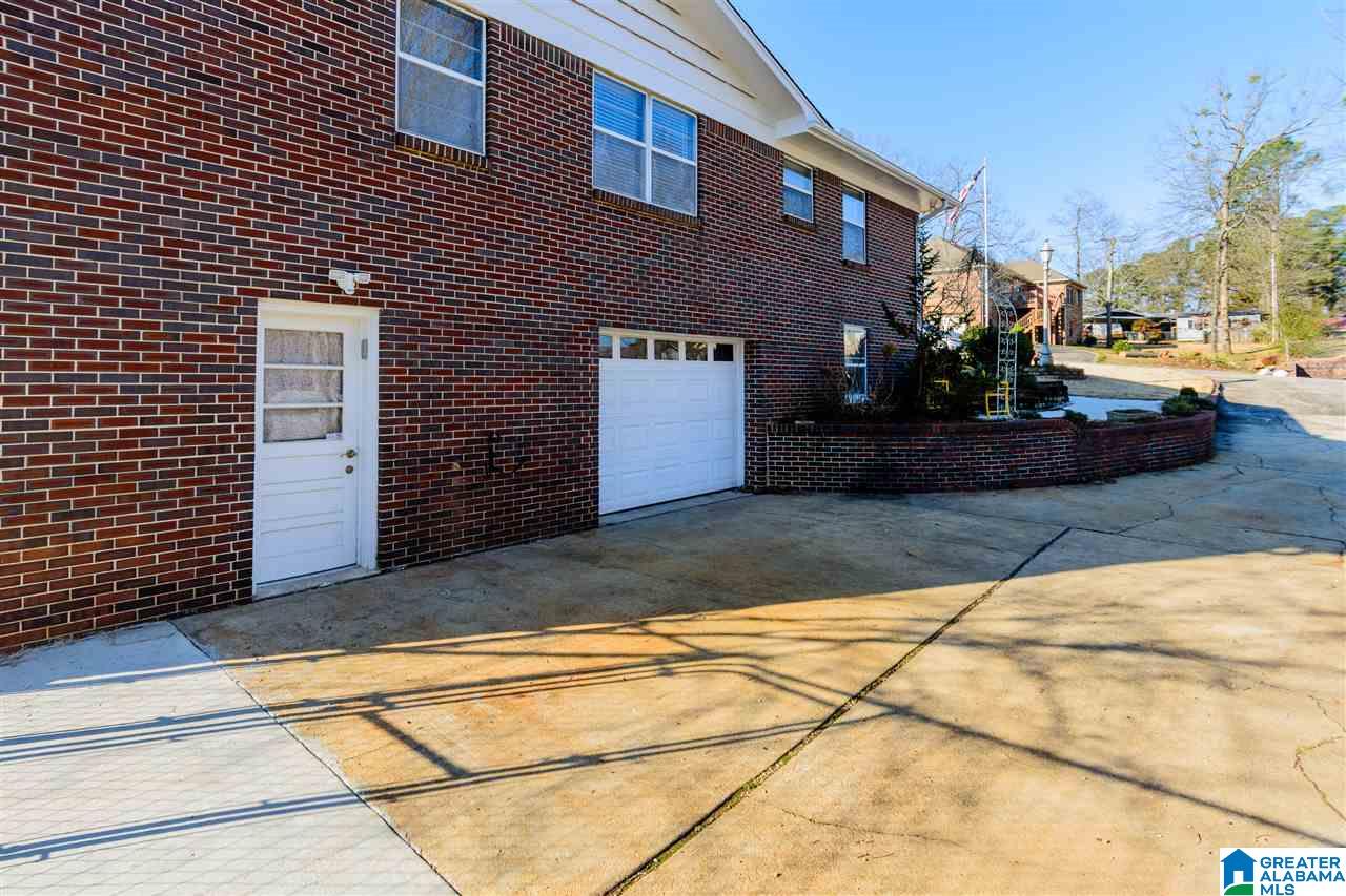 800 Woodridge Road Bessemer, AL 35022 - Photo 41 of 43