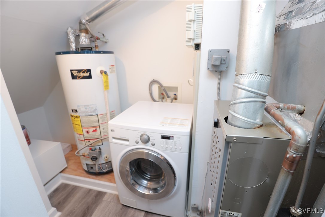 3109 North Parham Road, Unit 40 Henrico, VA 23294 - Photo 32 of 40 a utility room with dryer and washer