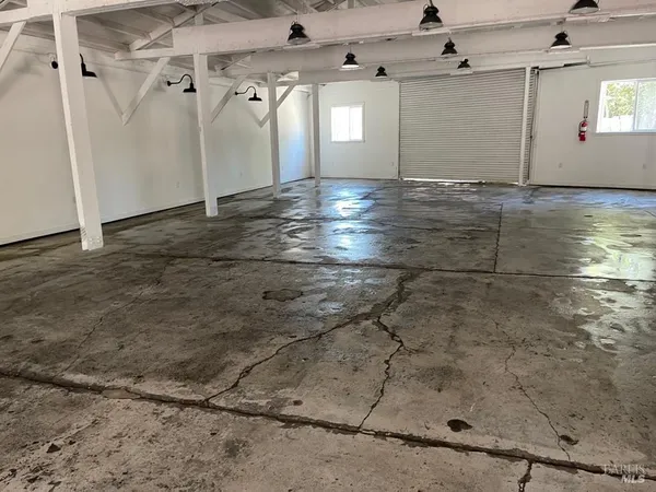 $1,395,000 | 3880 Gravenstein Highway South, Sebastopol, CA 95472