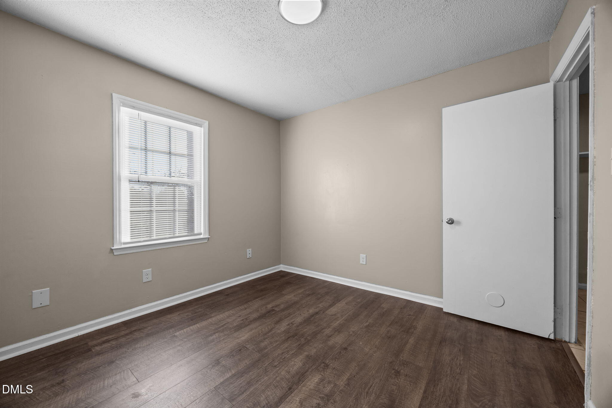 2821 Club Plaza Road Raleigh, NC 27603 - Photo 11 of 17 20-web-or-mls-IMG_1008