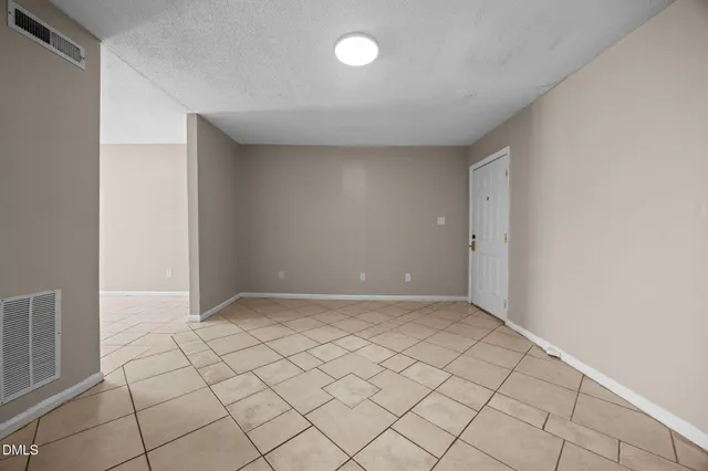 $1,200,000 | 2821 Club Plaza Road, Raleigh, NC 27603